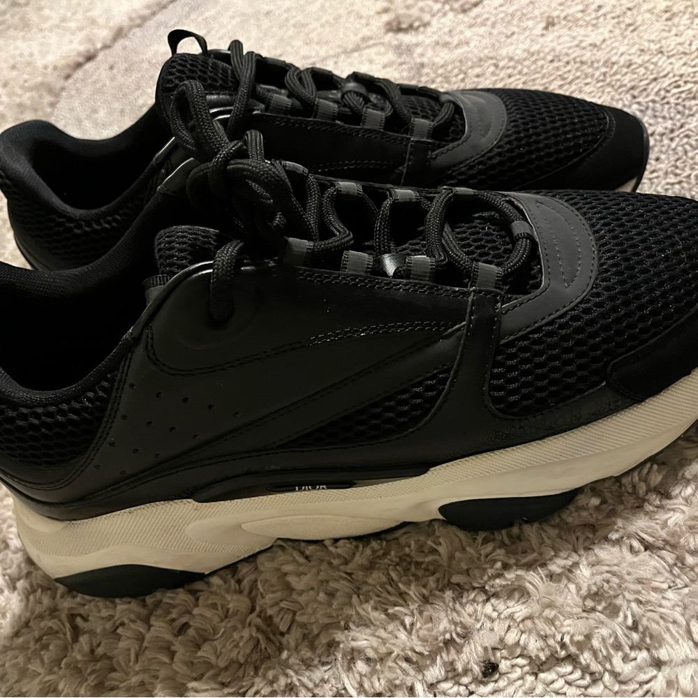 Black & white Dior 22s - Picture 3 of 3